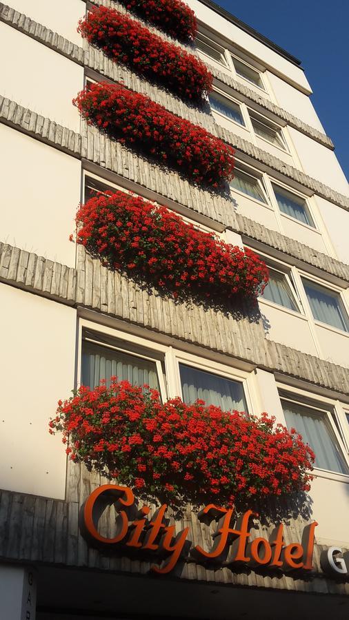 City-Hotel Garni ノイ・ウルム エクステリア 写真